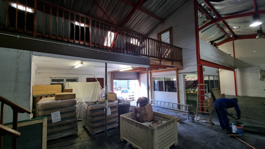 To Let Commercial Property for Rent in Woodstock Western Cape